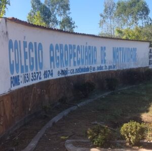 Visita as escolas locais para agendamento dos cursos