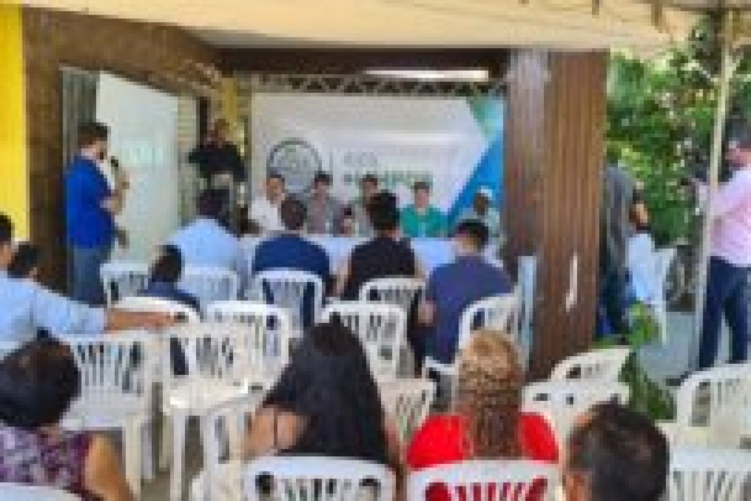 20220526-143900-300x135